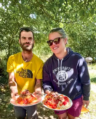 Anne-Charlotte et Cyprien des jardins de la Salette. Légumes bio à Feigères, Haute-Savoie